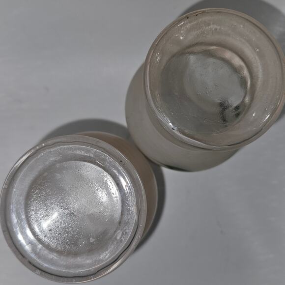 Pair Vintage 6" Frosted Glass Vases Hand Painted White Flowers Green Leaves Gold - Picture 6 of 8